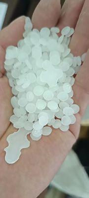 ভালো দাম প্লাস্টিক / রাবার সহায়ক এজেন্ট পিই মোমবাতি তৈরির জন্য মোম অনলাইন